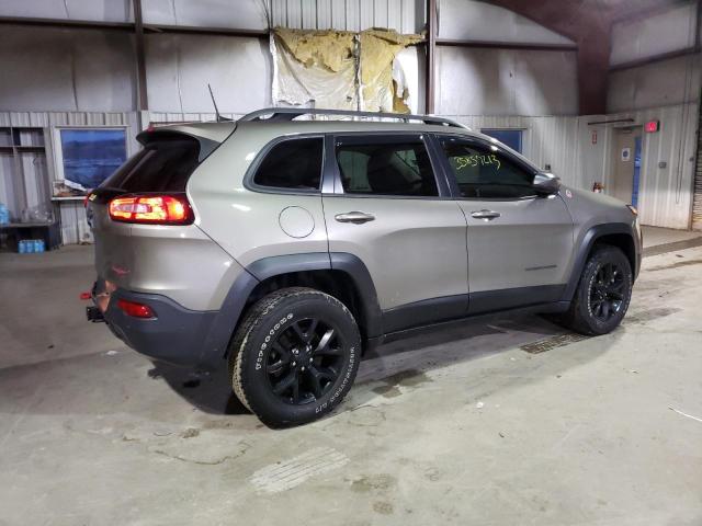 Photo 2 VIN: 1C4PJMBXXJD581627 - JEEP CHEROKEE T 