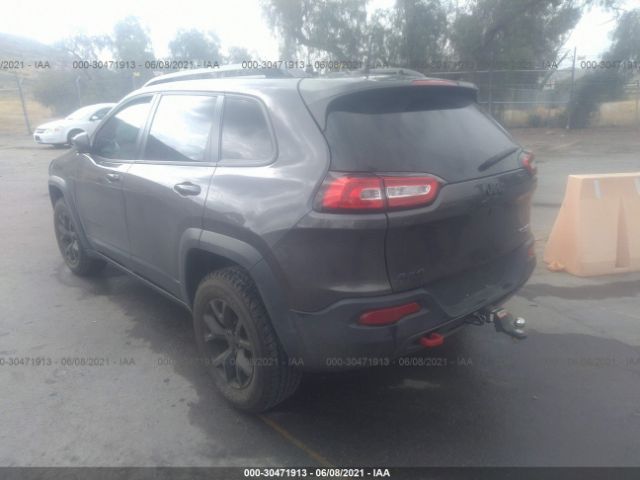 Photo 2 VIN: 1C4PJMBXXJD608163 - JEEP CHEROKEE 