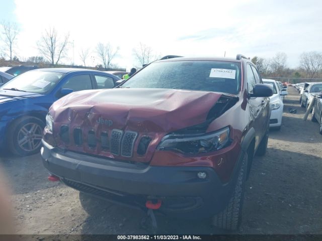 Photo 5 VIN: 1C4PJMBXXKD318975 - JEEP CHEROKEE 