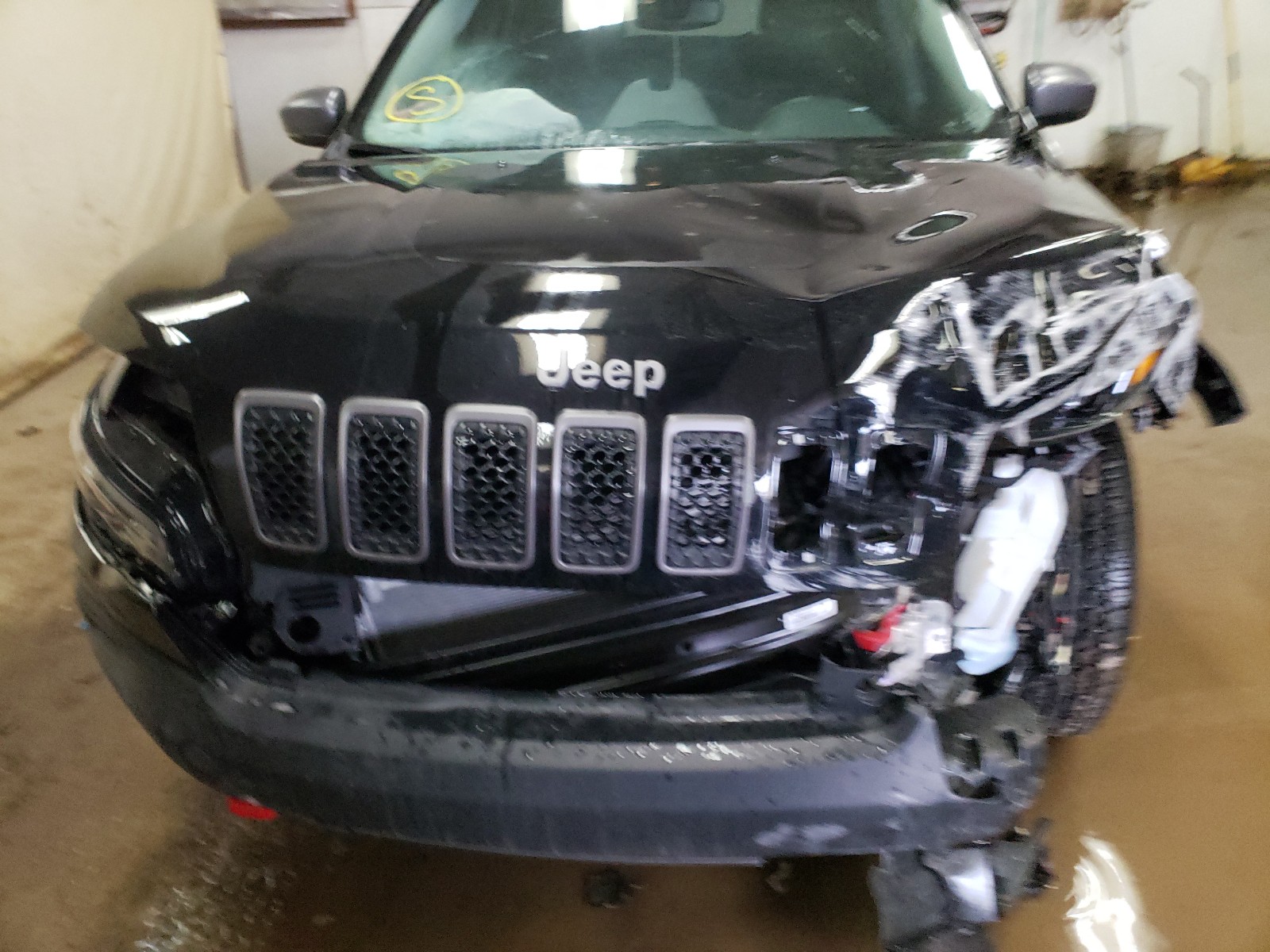 Photo 6 VIN: 1C4PJMBXXLD612846 - JEEP CHEROKEE T 