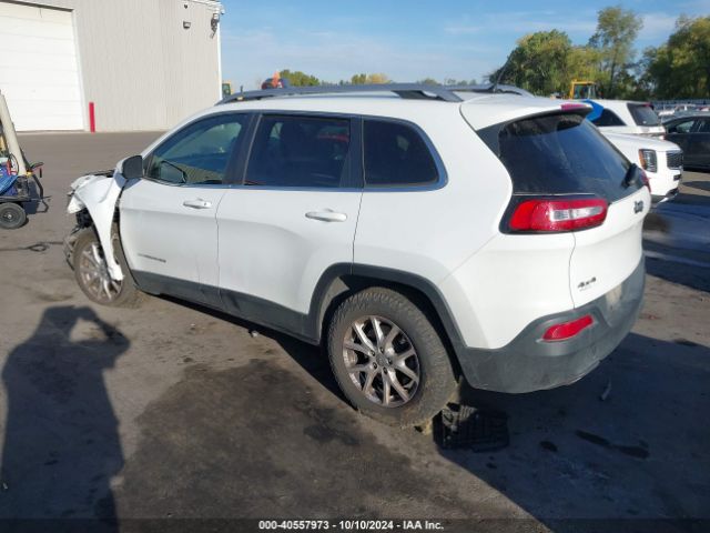 Photo 2 VIN: 1C4PJMCB0FW667379 - JEEP CHEROKEE 