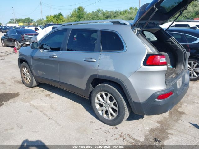 Photo 2 VIN: 1C4PJMCB0GW142114 - JEEP CHEROKEE 