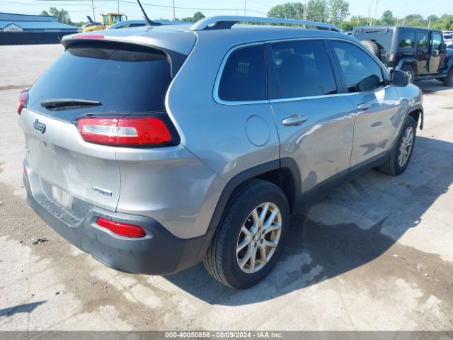 Photo 3 VIN: 1C4PJMCB0GW142114 - JEEP CHEROKEE 