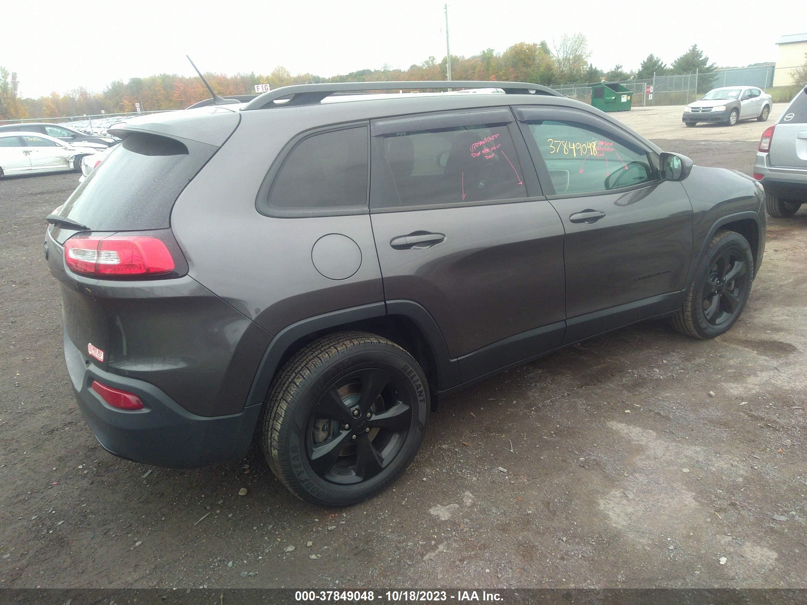 Photo 3 VIN: 1C4PJMCB0JD543617 - JEEP CHEROKEE 