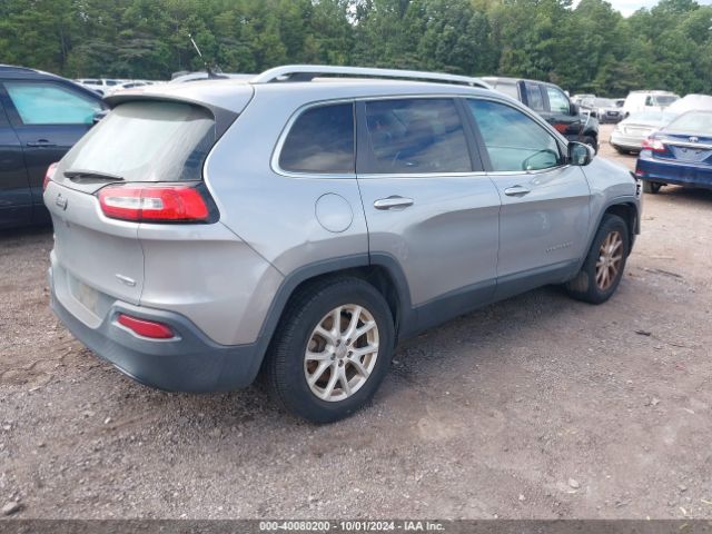 Photo 3 VIN: 1C4PJMCB1FW749153 - JEEP CHEROKEE 