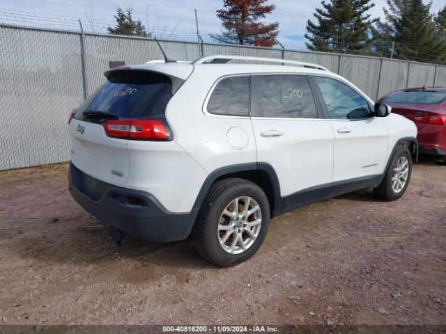 Photo 3 VIN: 1C4PJMCB1GW260818 - JEEP CHEROKEE 