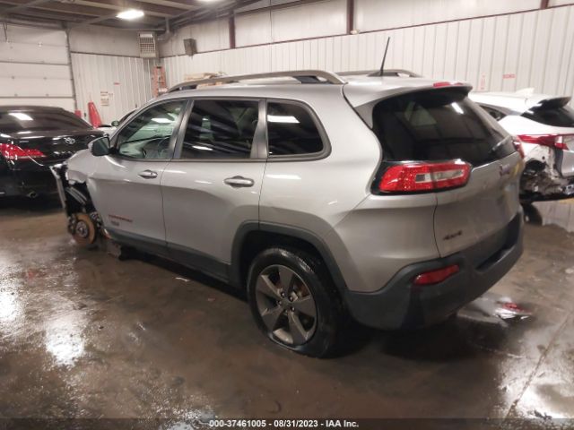 Photo 2 VIN: 1C4PJMCB1GW277036 - JEEP CHEROKEE 