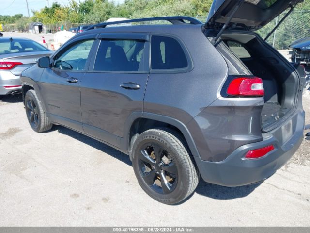 Photo 2 VIN: 1C4PJMCB1JD545909 - JEEP CHEROKEE 