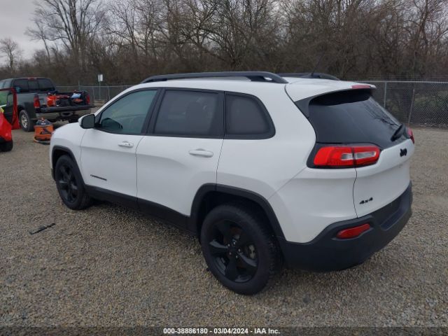 Photo 2 VIN: 1C4PJMCB2FW729025 - JEEP CHEROKEE 