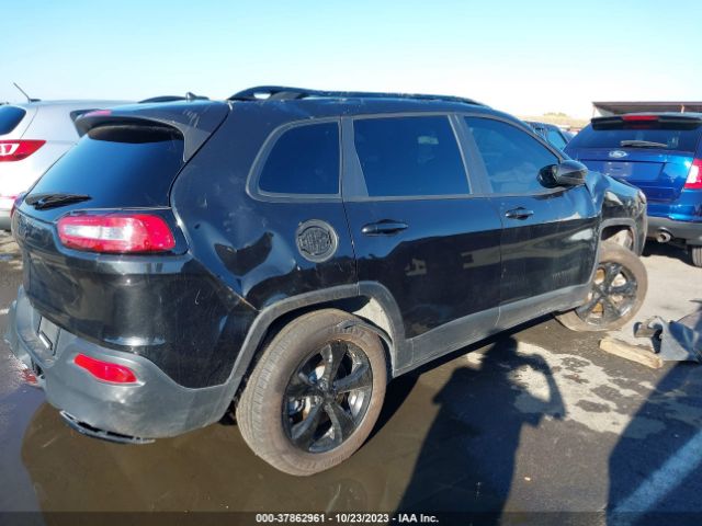 Photo 3 VIN: 1C4PJMCB2FW740171 - JEEP CHEROKEE 