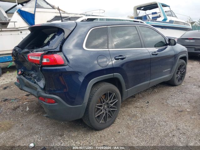 Photo 3 VIN: 1C4PJMCB2GW300565 - JEEP CHEROKEE 