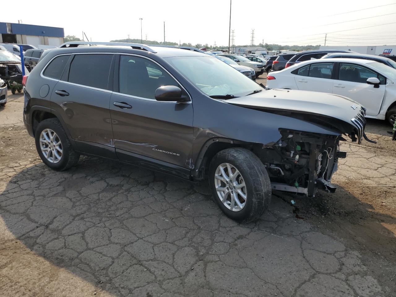 Photo 3 VIN: 1C4PJMCB3FW505133 - JEEP GRAND CHEROKEE 