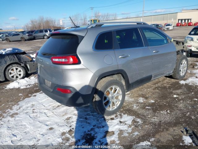 Photo 3 VIN: 1C4PJMCB3FW550797 - JEEP CHEROKEE 