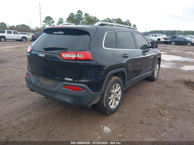 Photo 3 VIN: 1C4PJMCB3FW715229 - JEEP CHEROKEE 