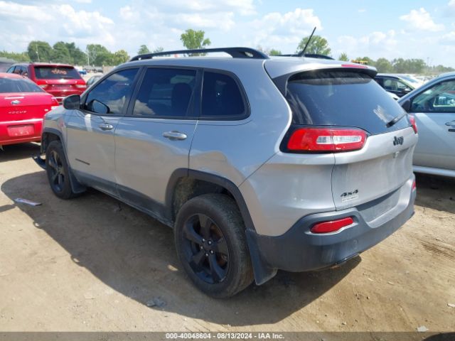 Photo 2 VIN: 1C4PJMCB3FW776693 - JEEP CHEROKEE 