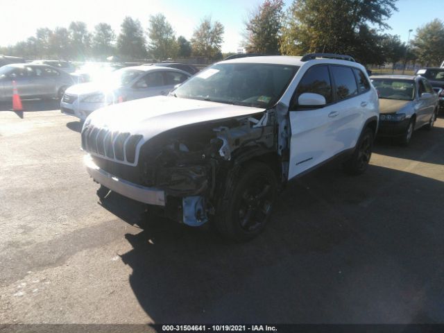 Photo 1 VIN: 1C4PJMCB3GW157030 - JEEP CHEROKEE 