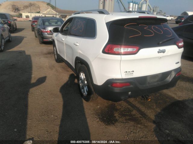 Photo 2 VIN: 1C4PJMCB3GW279547 - JEEP CHEROKEE 