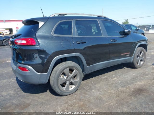 Photo 3 VIN: 1C4PJMCB3GW357681 - JEEP CHEROKEE 