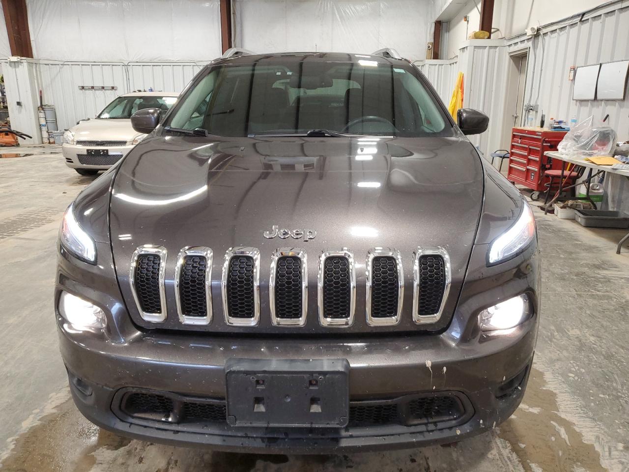 Photo 4 VIN: 1C4PJMCB4EW226417 - JEEP GRAND CHEROKEE 