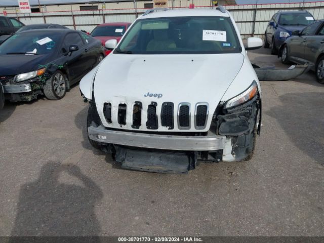 Photo 5 VIN: 1C4PJMCB4GW254933 - JEEP CHEROKEE 