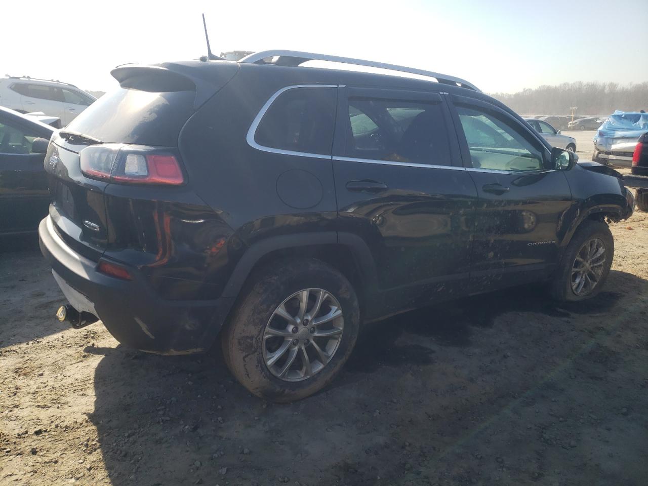 Photo 2 VIN: 1C4PJMCB4KD169868 - JEEP GRAND CHEROKEE 