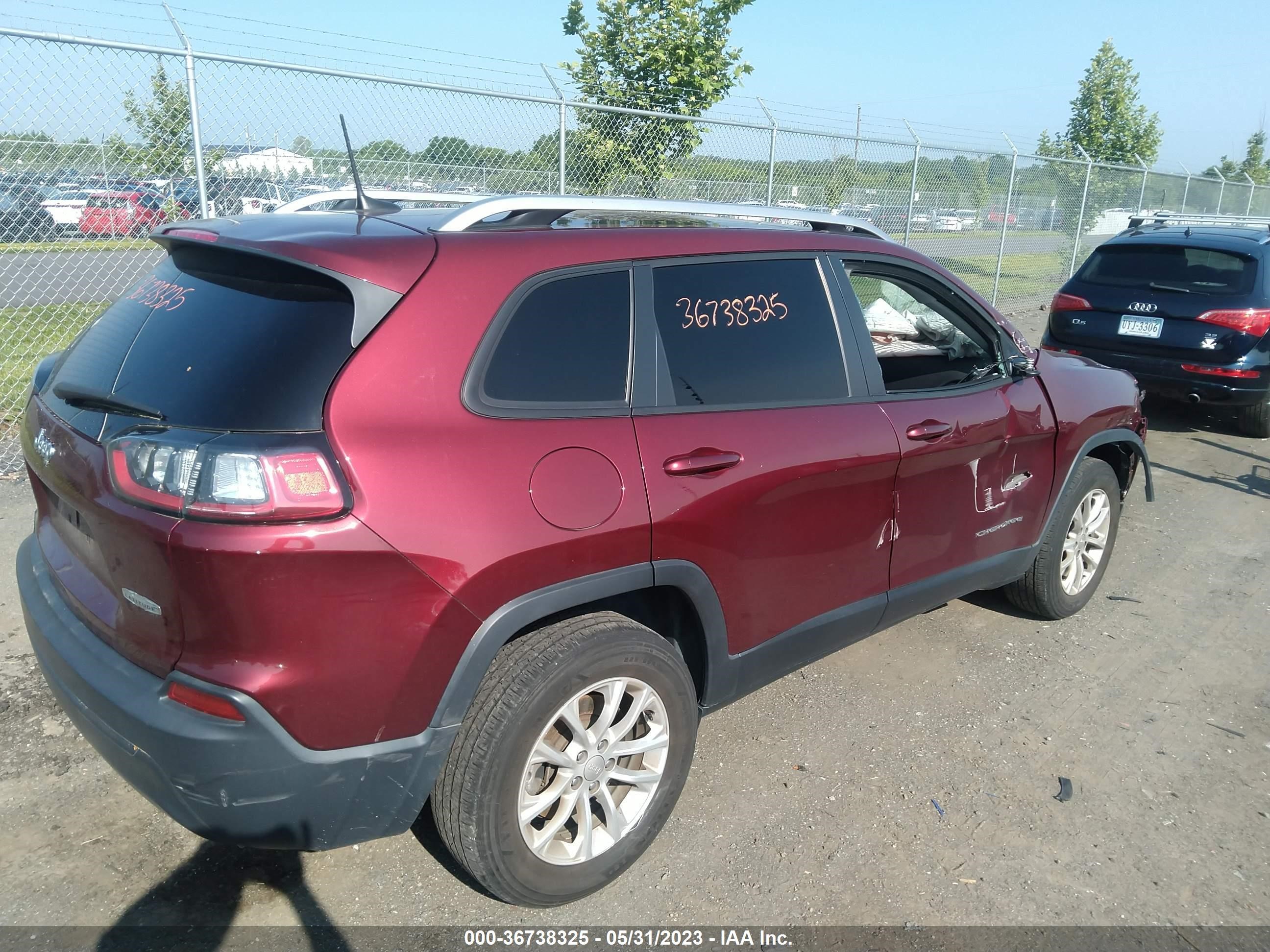 Photo 3 VIN: 1C4PJMCB4MD100794 - JEEP CHEROKEE 