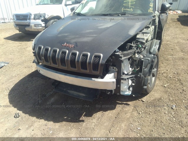 Photo 5 VIN: 1C4PJMCB5GW343992 - JEEP CHEROKEE 