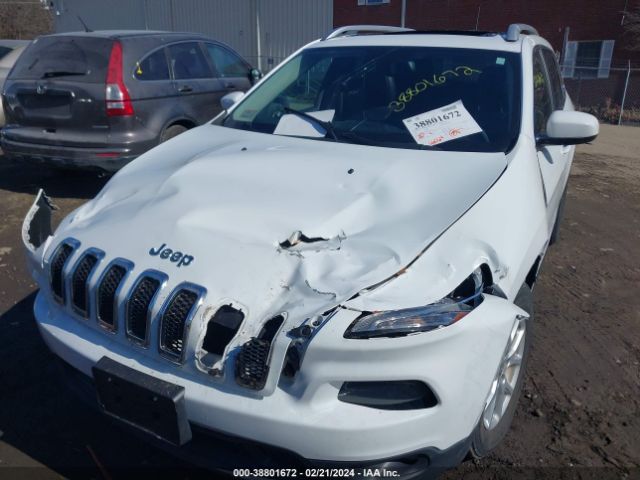 Photo 5 VIN: 1C4PJMCB5HW658213 - JEEP CHEROKEE 