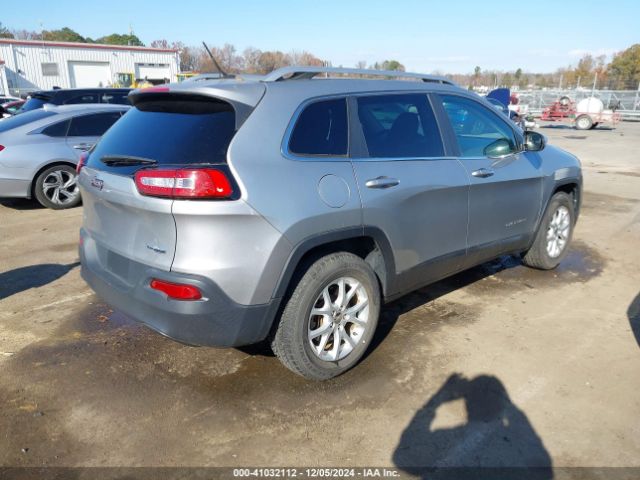 Photo 3 VIN: 1C4PJMCB6FW512805 - JEEP CHEROKEE 