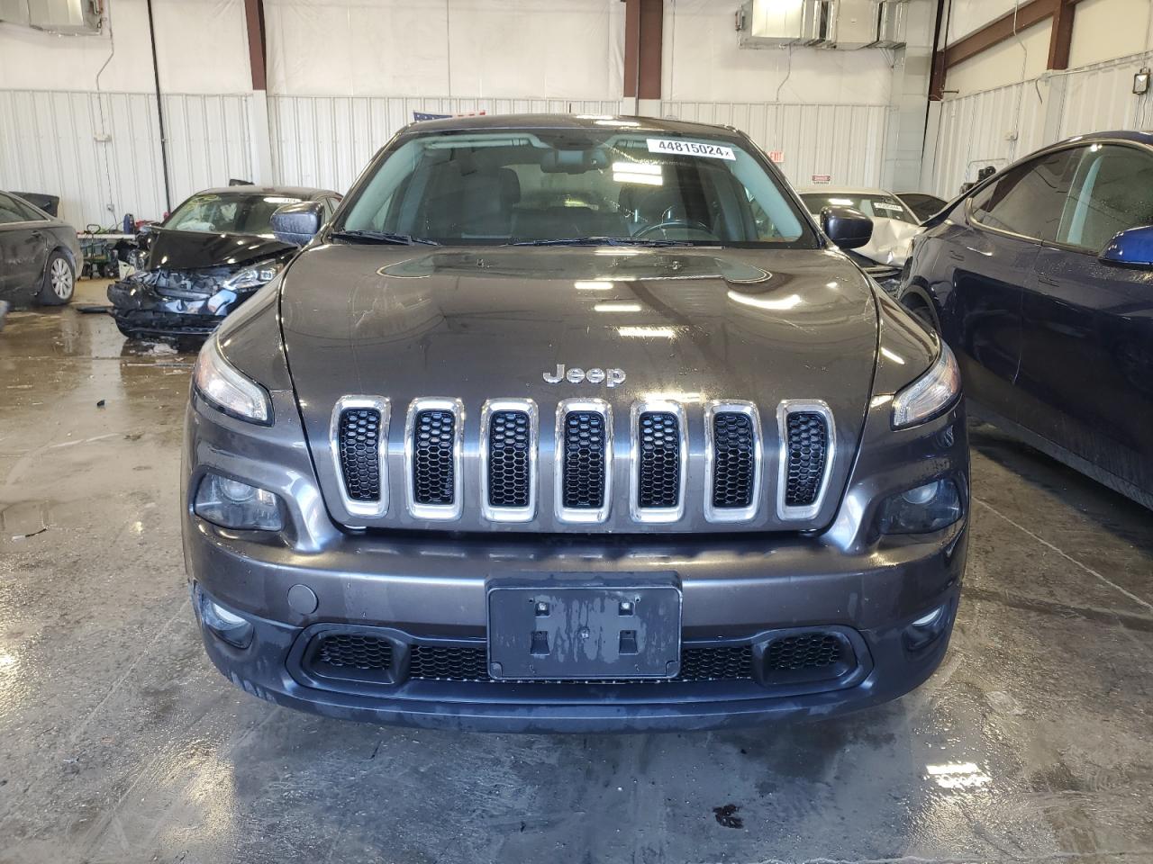 Photo 4 VIN: 1C4PJMCB7EW211927 - JEEP GRAND CHEROKEE 