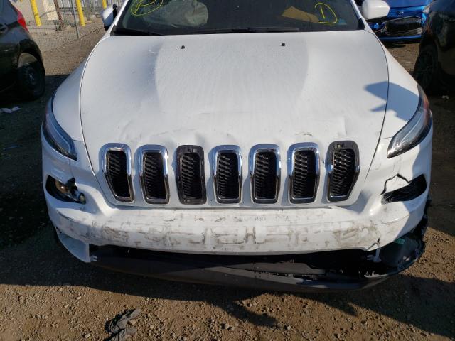 Photo 6 VIN: 1C4PJMCB7JD564724 - JEEP CHEROKEE L 