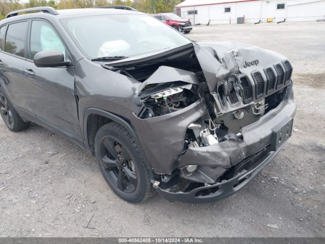 Photo 5 VIN: 1C4PJMCB7JD599294 - JEEP CHEROKEE 