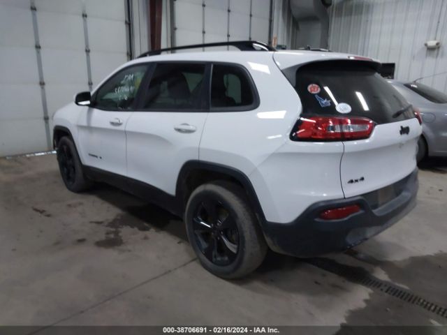 Photo 2 VIN: 1C4PJMCB8JD509411 - JEEP CHEROKEE 