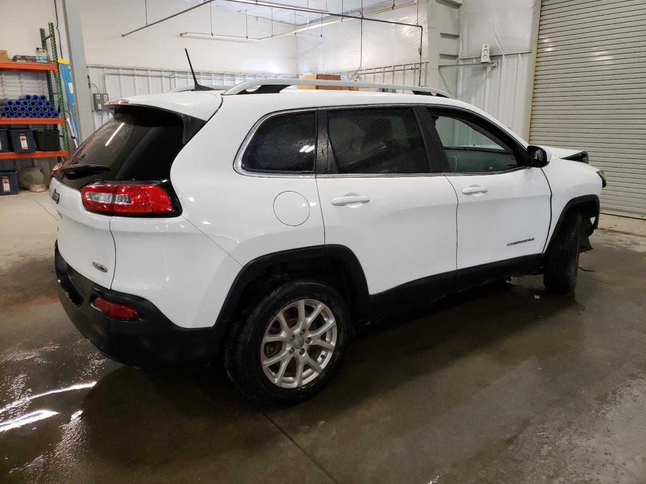 Photo 2 VIN: 1C4PJMCB9GW313250 - JEEP GRAND CHEROKEE 