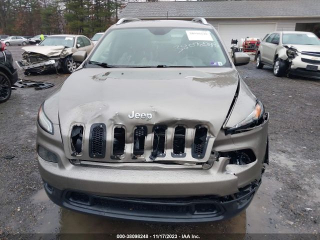 Photo 5 VIN: 1C4PJMCB9HW590806 - JEEP CHEROKEE 