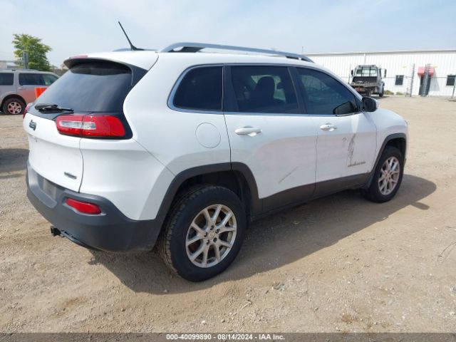 Photo 3 VIN: 1C4PJMCBXFW726681 - JEEP CHEROKEE 