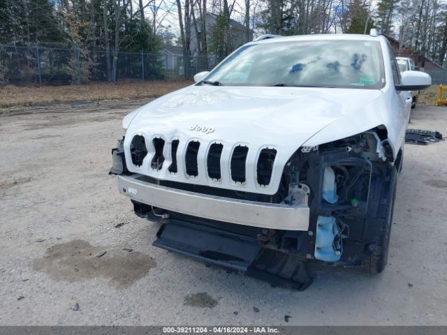 Photo 5 VIN: 1C4PJMCBXFW734246 - JEEP CHEROKEE 