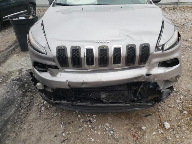 Photo 8 VIN: 1C4PJMCBXHW511465 - JEEP CHEROKEE L 