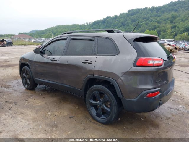 Photo 2 VIN: 1C4PJMCBXJD545746 - JEEP CHEROKEE 