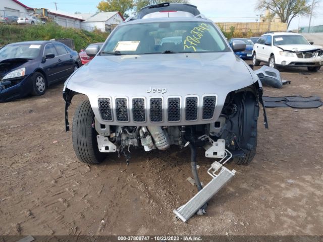 Photo 5 VIN: 1C4PJMCBXKD282868 - JEEP GRAND CHEROKEE 