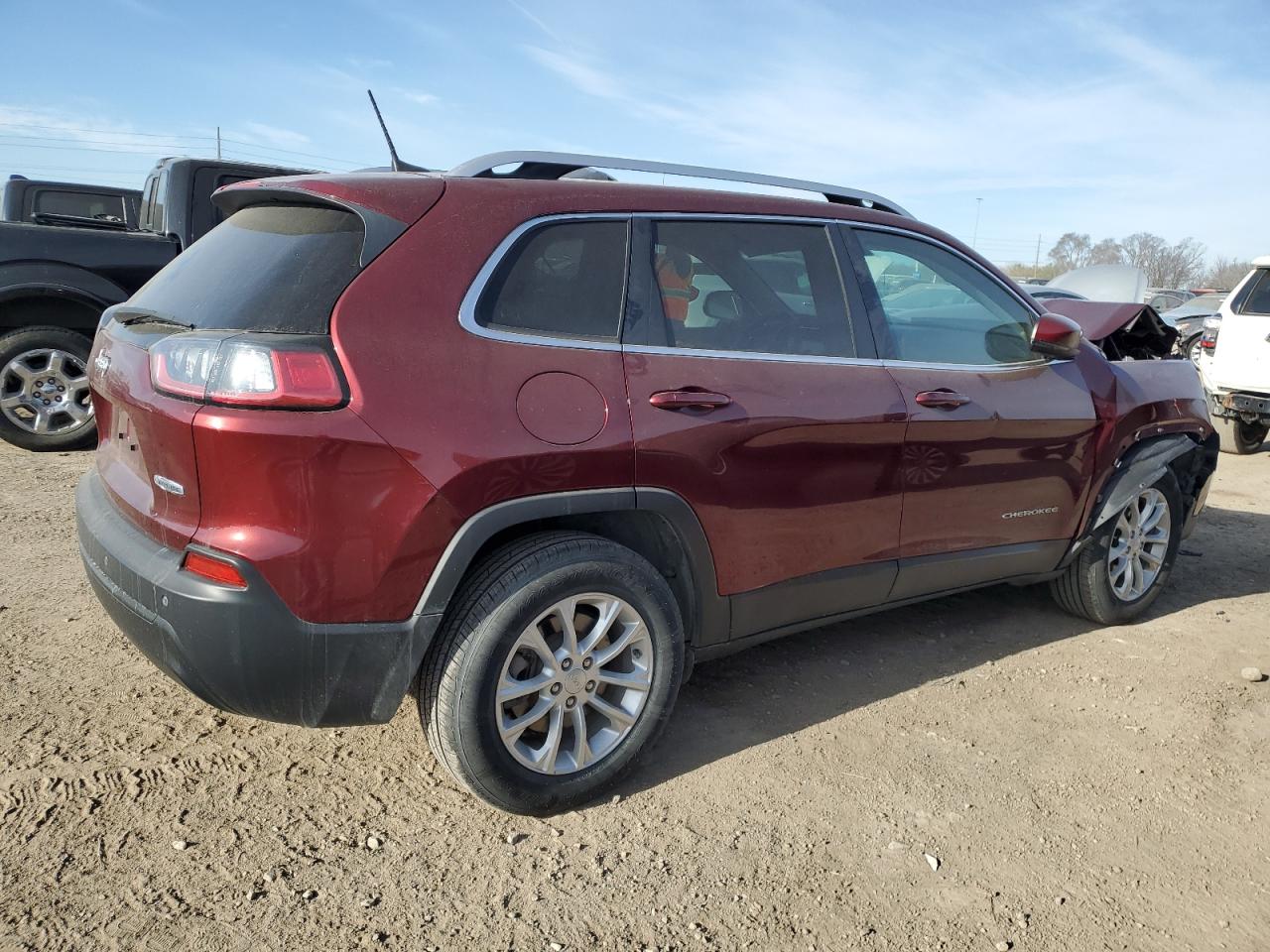 Photo 2 VIN: 1C4PJMCBXKD379472 - JEEP GRAND CHEROKEE 