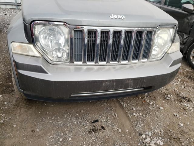 Photo 8 VIN: 1C4PJMCK3CW123437 - JEEP LIBERTY 