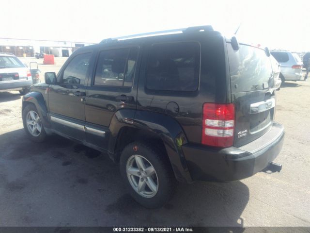 Photo 2 VIN: 1C4PJMCK5CW137369 - JEEP LIBERTY 