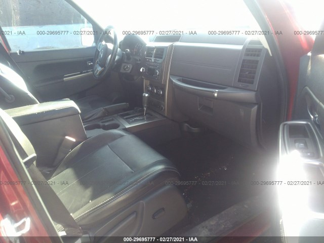 Photo 4 VIN: 1C4PJMCK6CW133525 - JEEP LIBERTY 