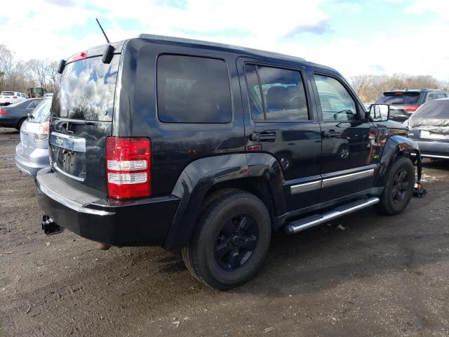 Photo 2 VIN: 1C4PJMCK8CW111090 - JEEP LIBERTY 