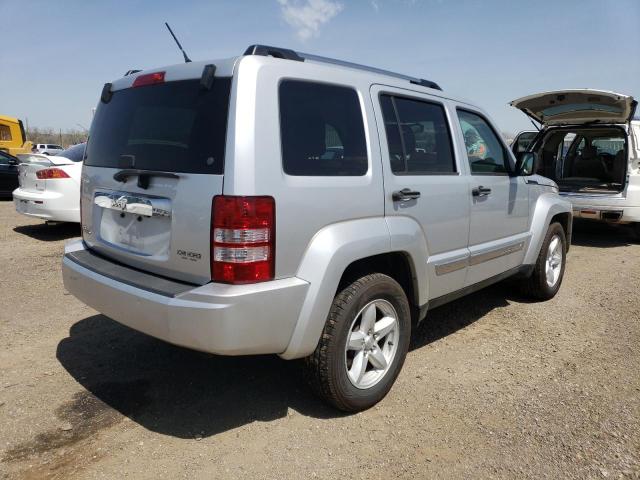 Photo 2 VIN: 1C4PJMCK8CW152111 - JEEP LIBERTY LI 