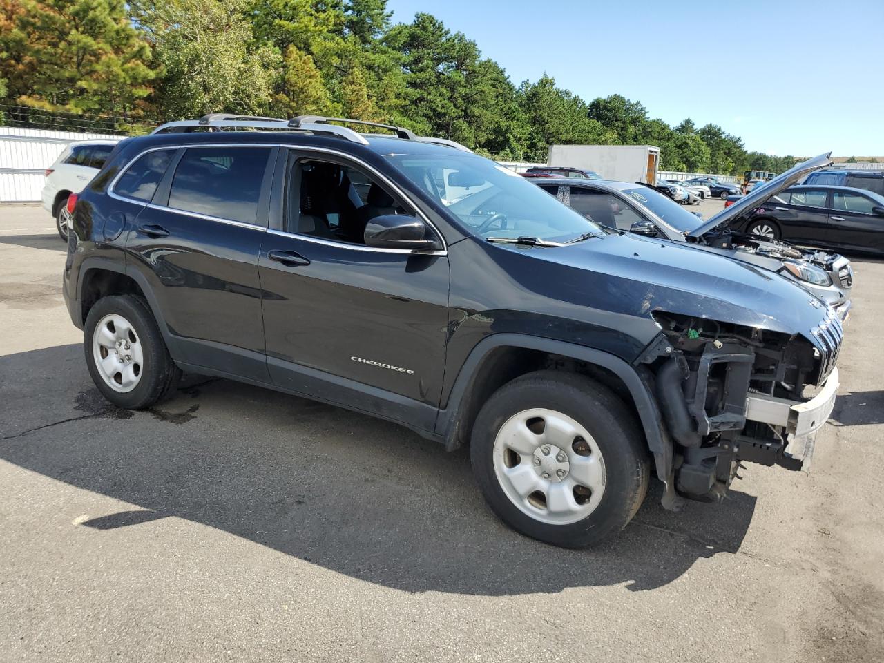 Photo 3 VIN: 1C4PJMCS0EW286355 - JEEP GRAND CHEROKEE 