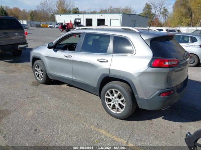 Photo 2 VIN: 1C4PJMCS0GW215790 - JEEP CHEROKEE 