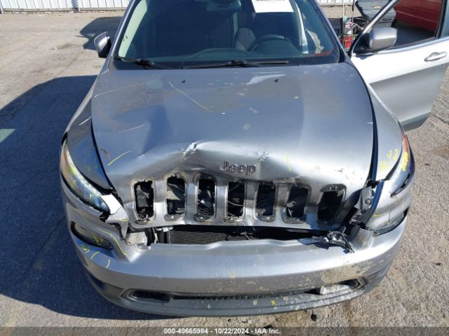 Photo 5 VIN: 1C4PJMCS0GW215790 - JEEP CHEROKEE 