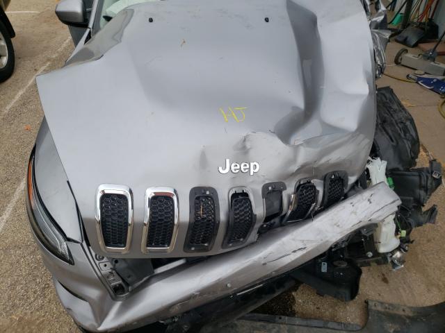 Photo 6 VIN: 1C4PJMCS0GW227521 - JEEP CHEROKEE L 